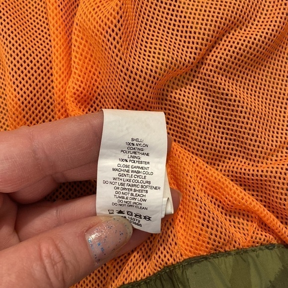 JOE Fresh Baby Camo Full Zip Jacket with Hood  (3-6 Months) Springtime - Picture 9 of 11